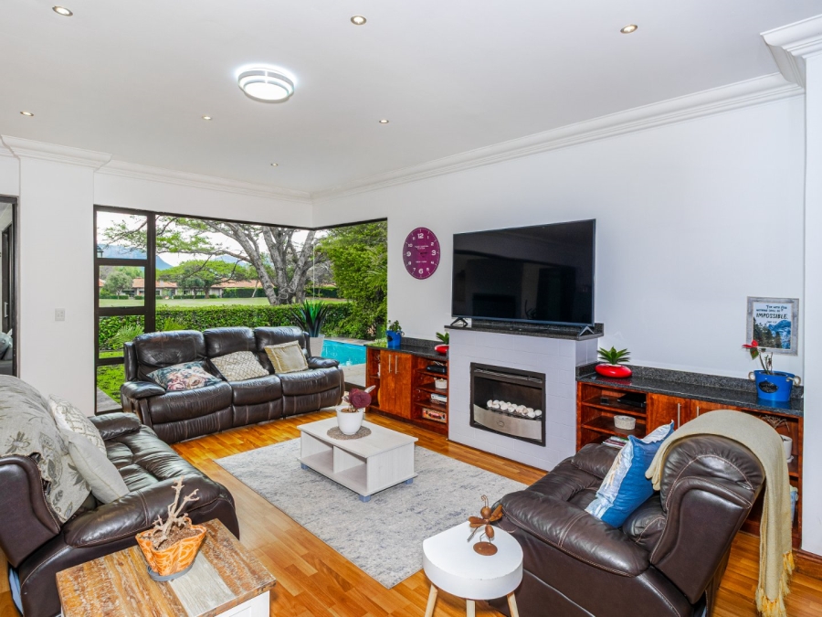 4 Bedroom Property for Sale in Pecanwood Estate North West